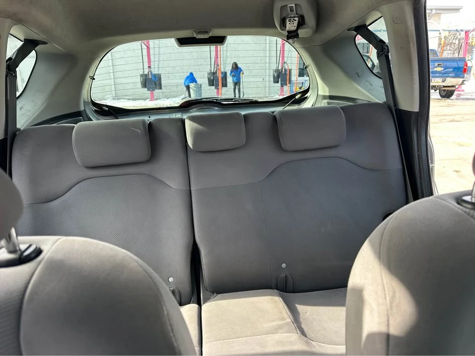 2009 Honda Fit - Image 11 of 12