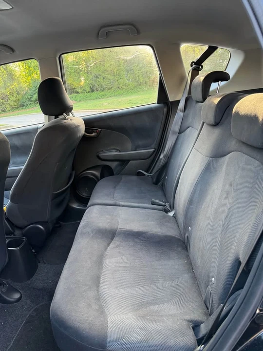 2009 Honda Fit - Image 12 of 13