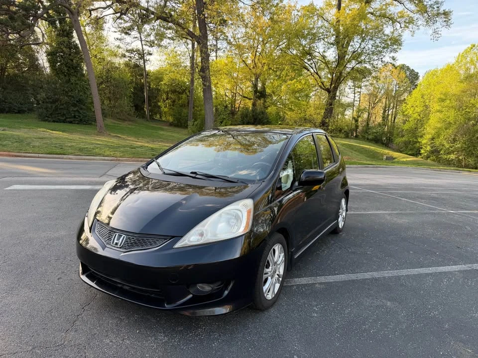 2009 Honda Fit - Image 2 of 13