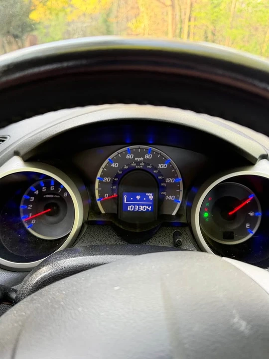 2009 Honda Fit - Image 7 of 13