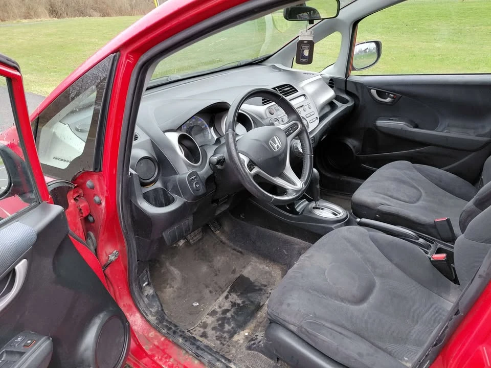 2009 Honda Fit - Image 8 of 13