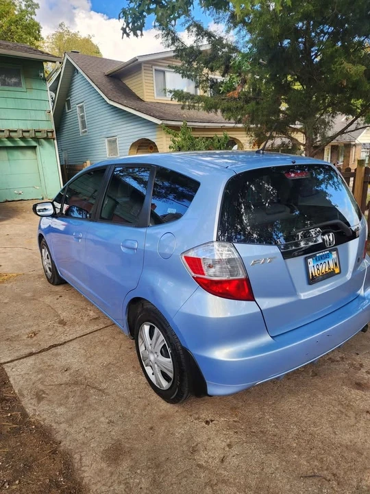 2009 Honda Fit - Image 8 of 11