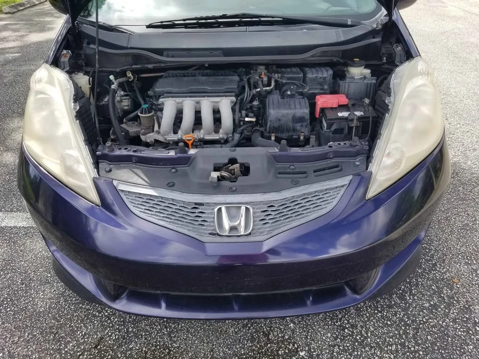 2009 Honda Fit - Image 17 of 18