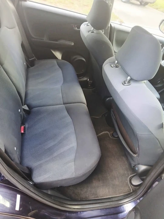 2009 Honda Fit - Image 7 of 9