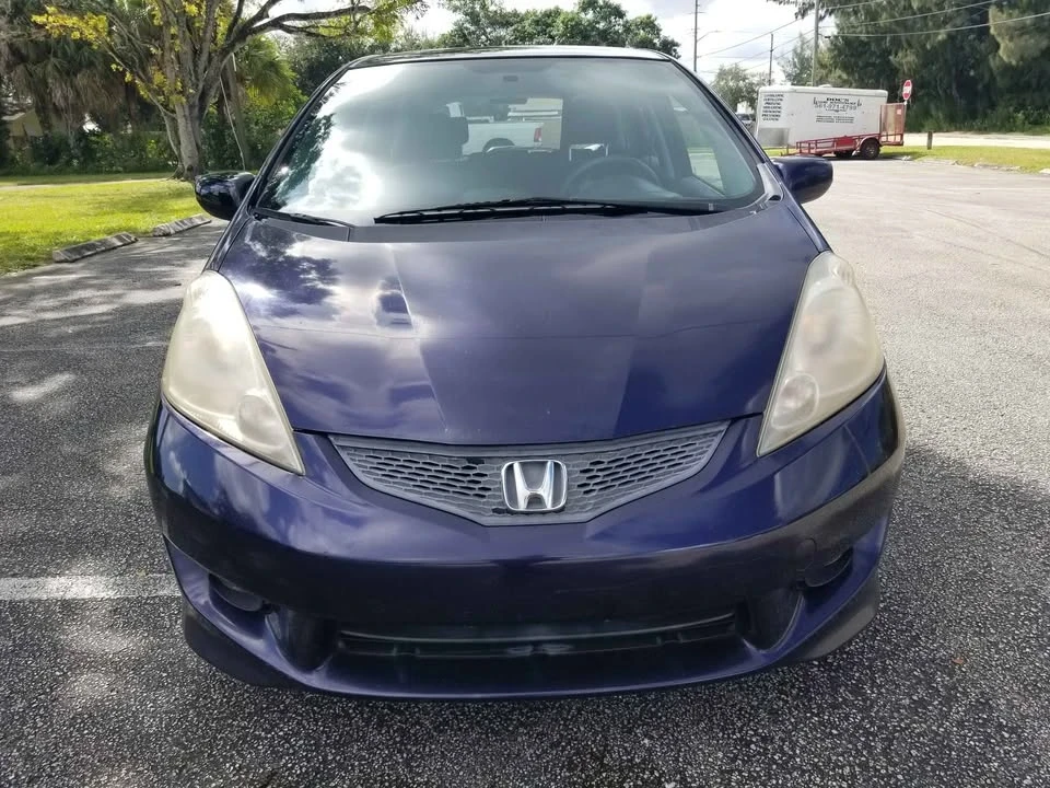 2009 Honda Fit - Image 7 of 18