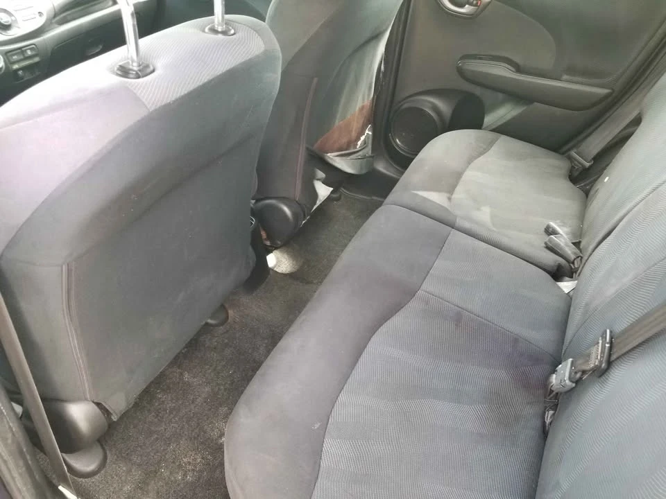 2009 Honda Fit - Image 13 of 18
