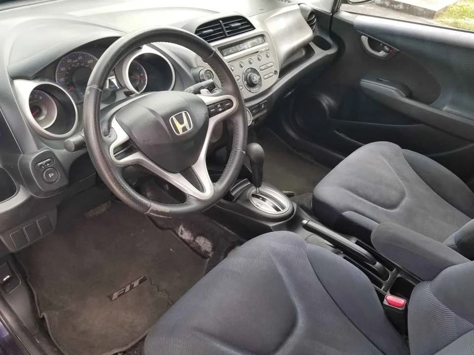 2009 Honda Fit - Image 12 of 18
