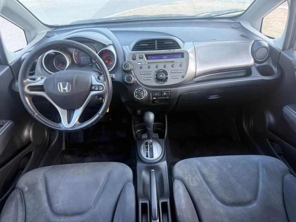 2009 Honda Fit - Image 6 of 8