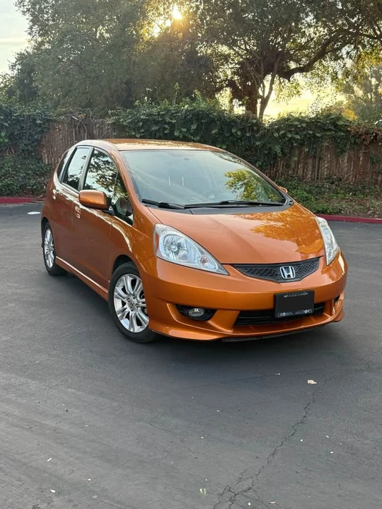 2009 Honda Fit - Image 4 of 17