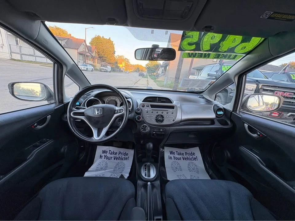 2009 Honda Fit - Image 15 of 20