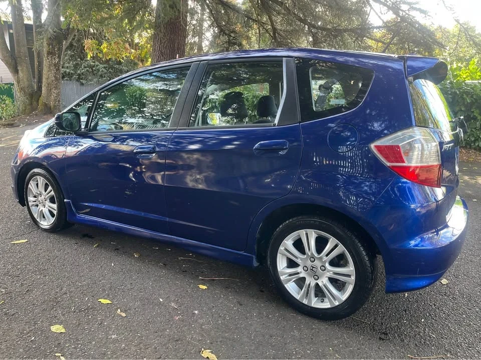 2009 Honda Fit - Image 2 of 6