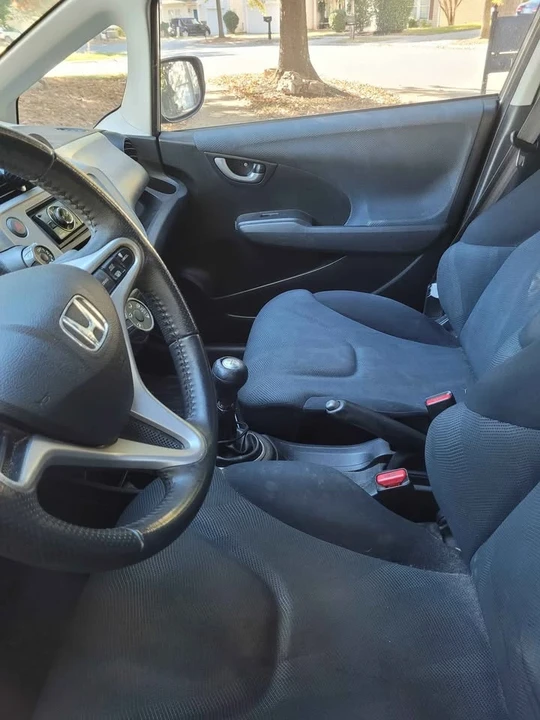 2009 Honda Fit - Image 5 of 6