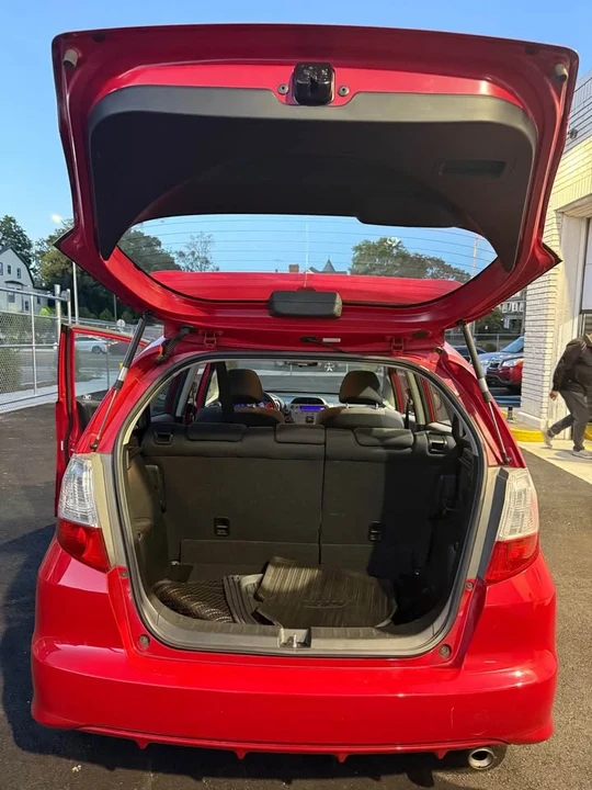 2009 Honda Fit - Image 11 of 14