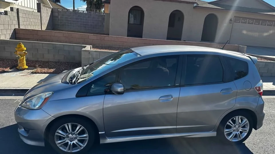 2009 Honda Fit - Image 7 of 20