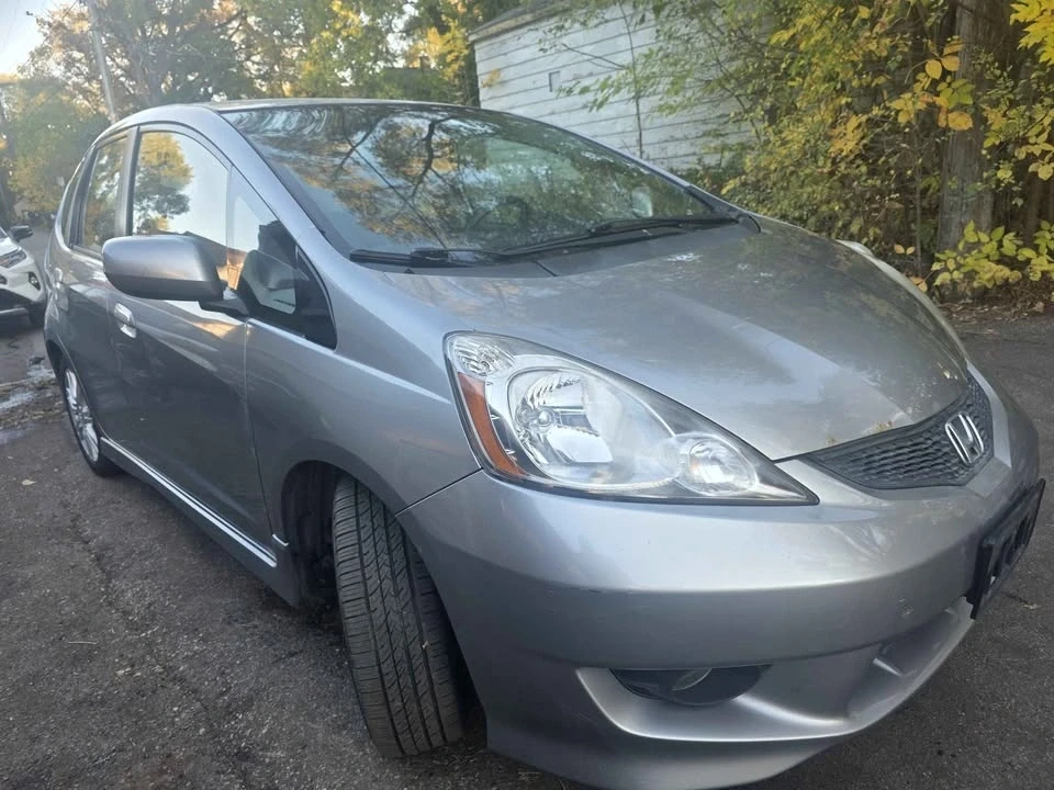 2009 Honda Fit - Image 17 of 17