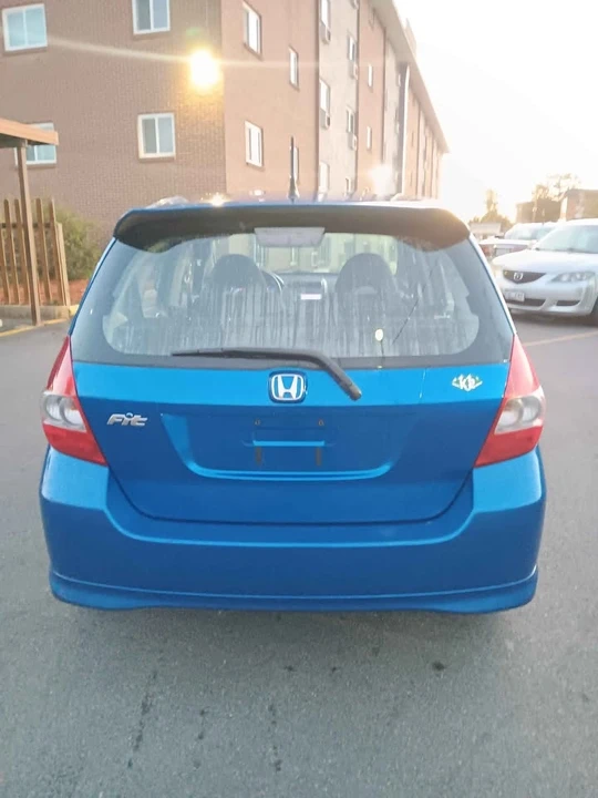 2009 Honda Fit - Image 4 of 13
