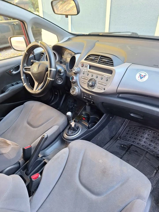 2009 Honda Fit - Image 4 of 7