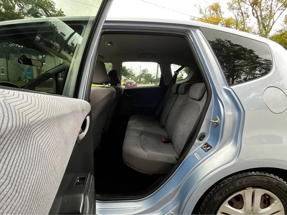 2009 Honda Fit - Image 12 of 18
