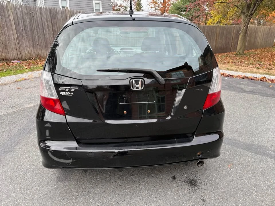 2009 Honda Fit - Image 11 of 12