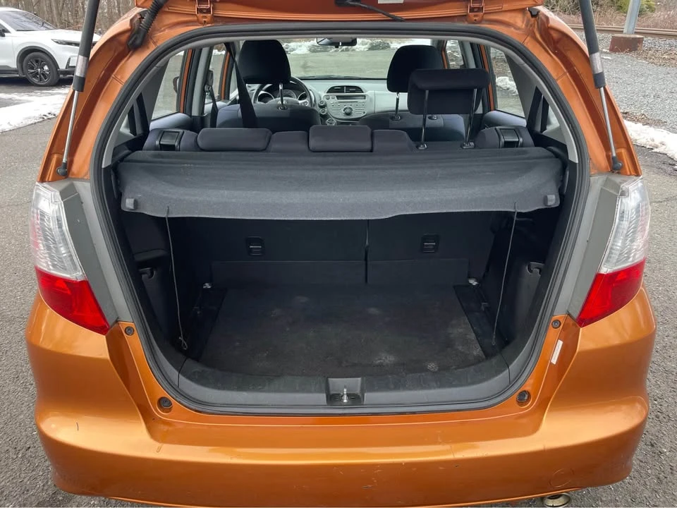 2009 Honda Fit - Image 11 of 12