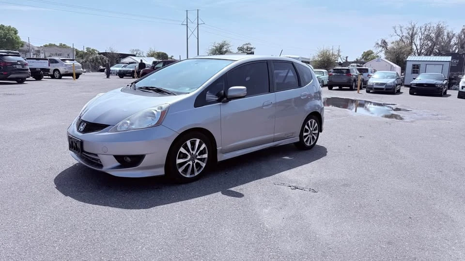 2009 Honda Fit - Image 4 of 15