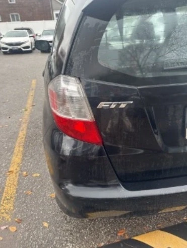 2009 Honda Fit - Image 2 of 6