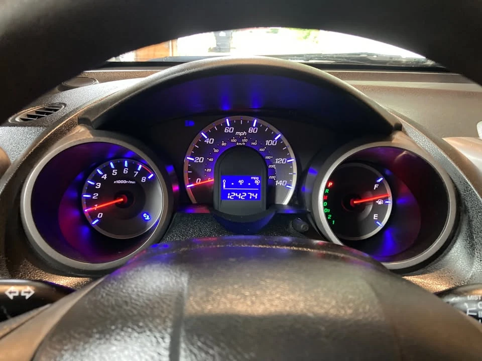 2009 Honda Fit - Image 5 of 19