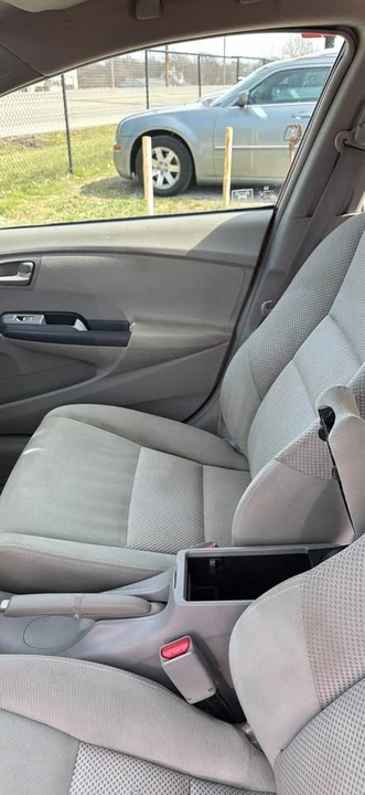 2009 Honda Insight 2nd Gen - Image 14 of 18