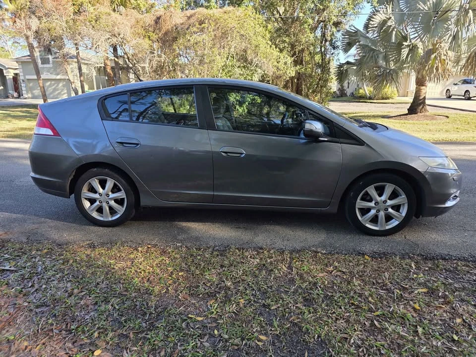 2009 Honda Insight - Image 4 of 10