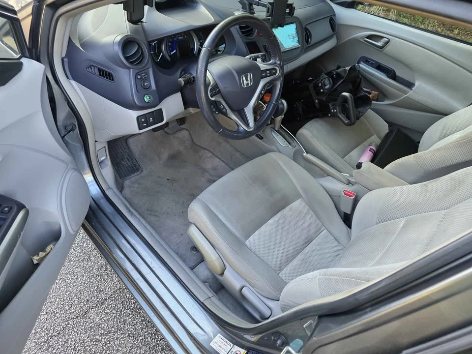 2009 Honda Insight - Image 8 of 10