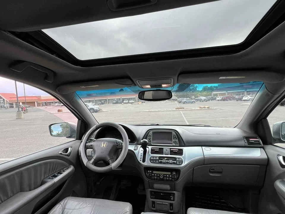 2009 Honda Odyssey - Image 9 of 12