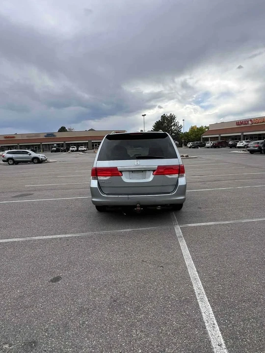 2009 Honda Odyssey - Image 8 of 12