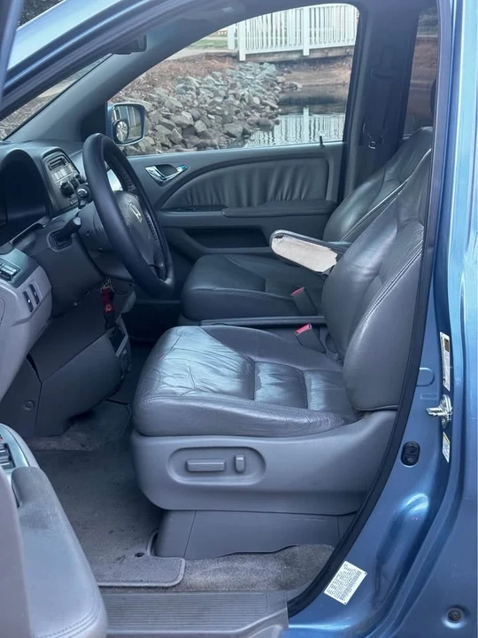 2009 Honda Odyssey - Image 7 of 10