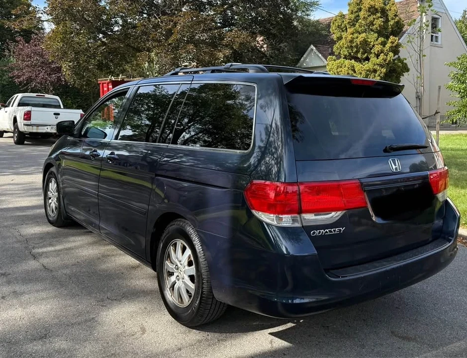 2009 Honda Odyssey - Image 4 of 7