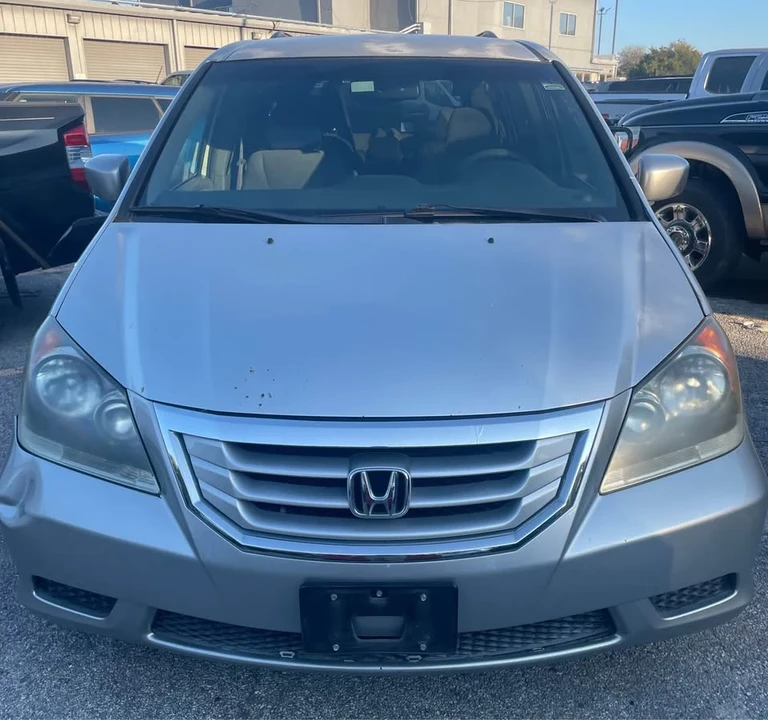 2009 Honda Odyssey - Image 2 of 5