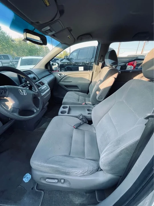 2009 Honda Odyssey - Image 3 of 5