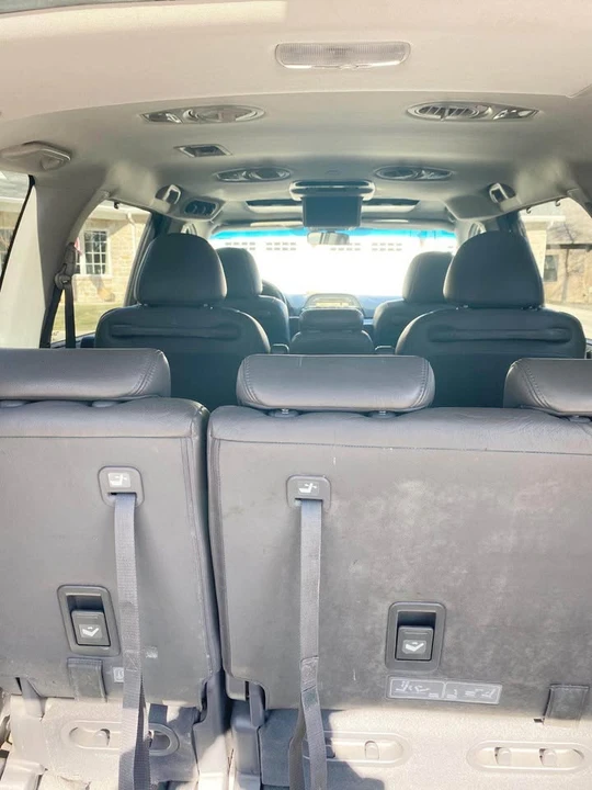 2009 Honda Odyssey - Image 11 of 20