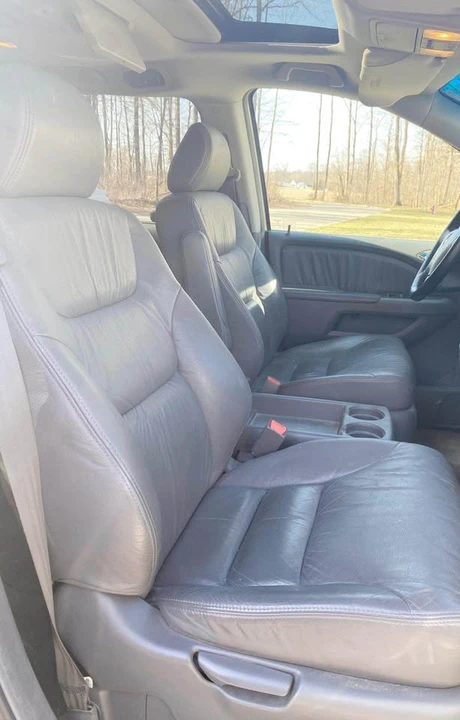 2009 Honda Odyssey - Image 15 of 20