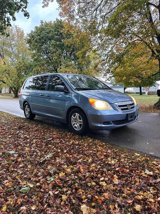 2009 Honda Odyssey - Image 18 of 20