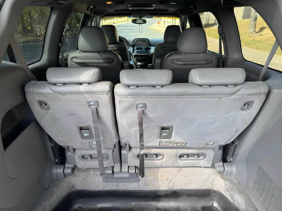 2009 Honda Odyssey - Image 8 of 8