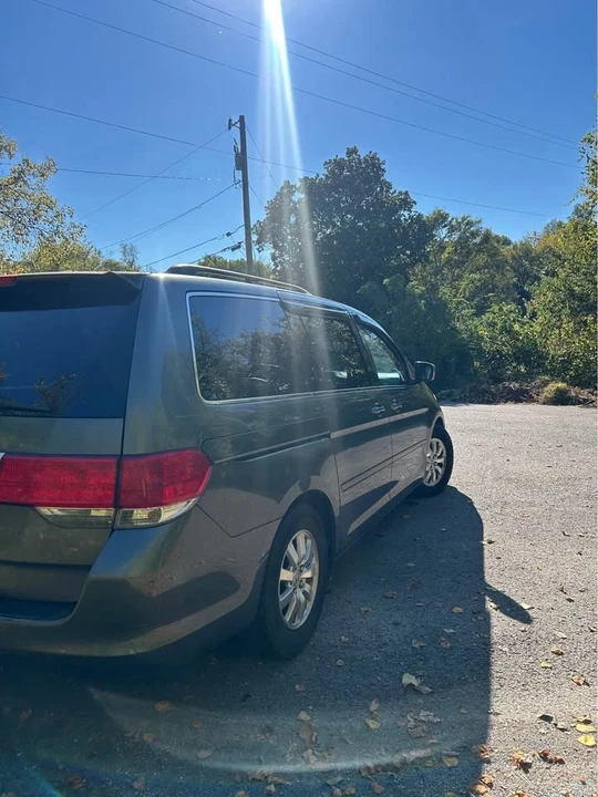 2009 Honda Odyssey - Image 3 of 7