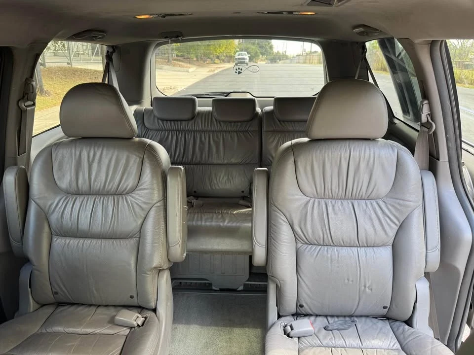 2009 Honda Odyssey - Image 4 of 8