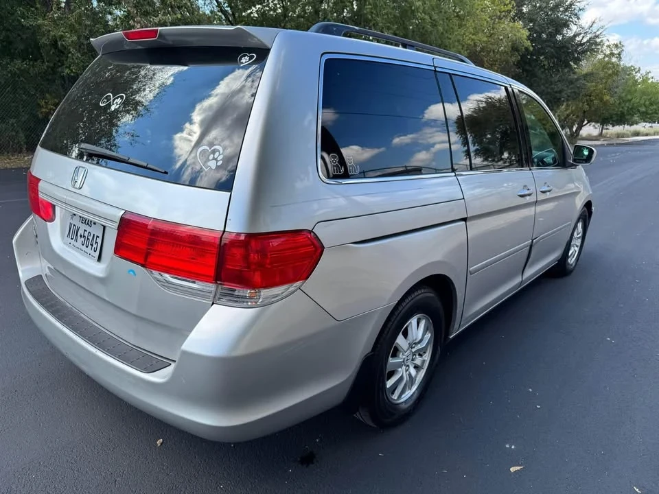2009 Honda Odyssey - Image 5 of 8