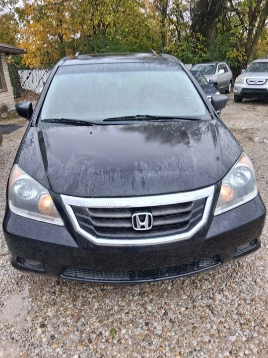 2009 Honda Odyssey - Image 2 of 8