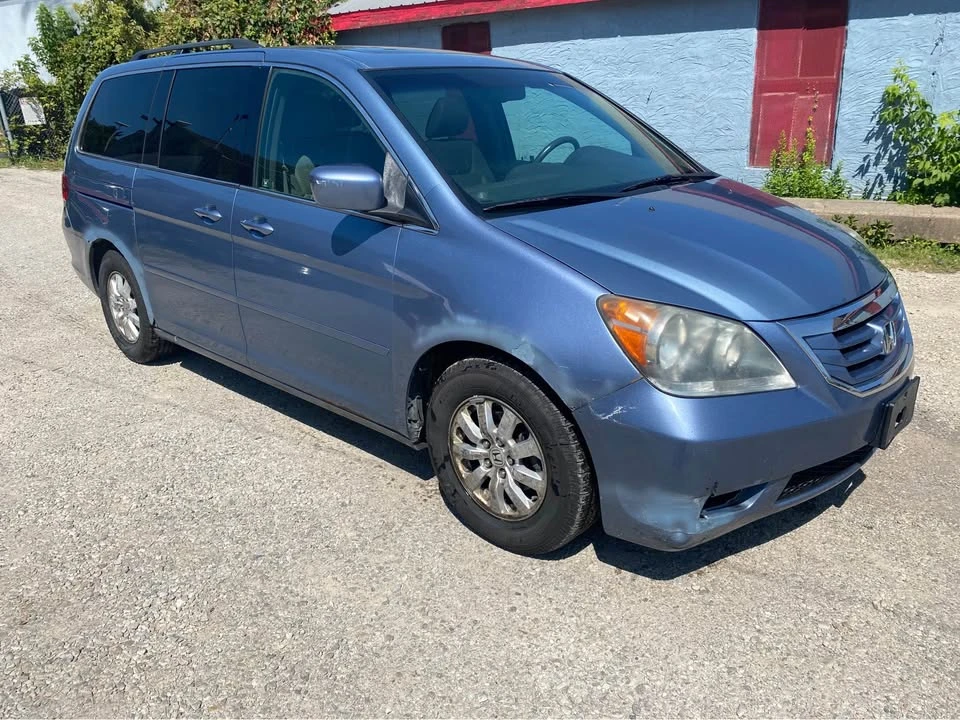2009 Honda Odyssey - Image 2 of 17