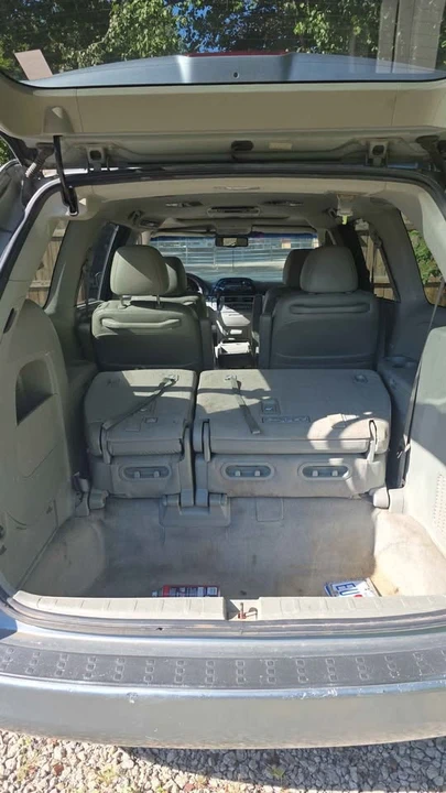 2009 Honda Odyssey - Image 8 of 8