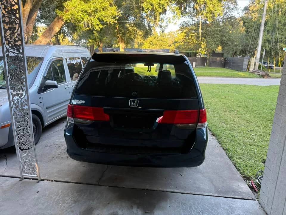 2009 Honda Odyssey - Image 2 of 4