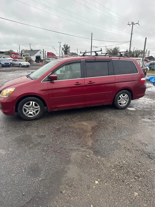 2009 Honda Odyssey - Image 2 of 4