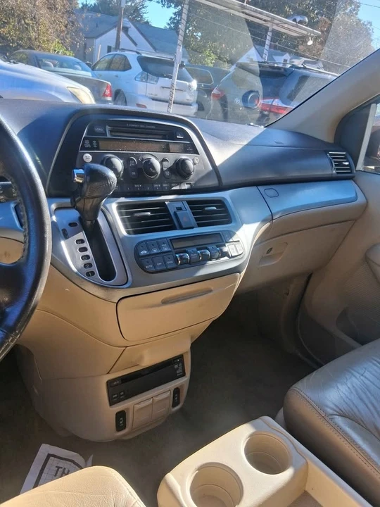 2009 Honda Odyssey - Image 7 of 11