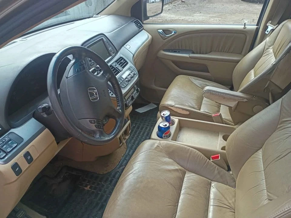 2009 Honda Odyssey - Image 3 of 6